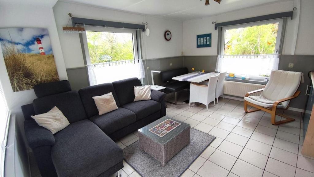Vakantiehuis Hollum Ameland Dichtbij Strand En Met Ruime Tuin - Ameland39 Nl Экстерьер фото