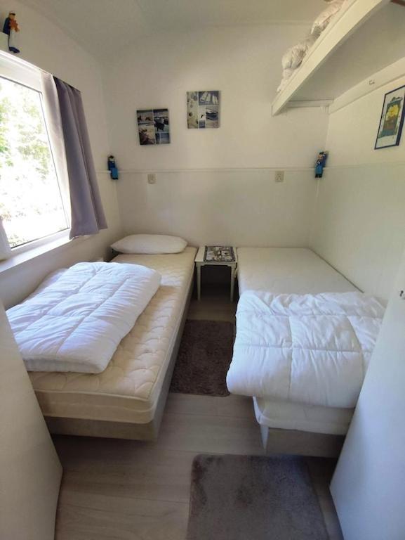 Vakantiehuis Hollum Ameland Dichtbij Strand En Met Ruime Tuin - Ameland39 Nl Экстерьер фото
